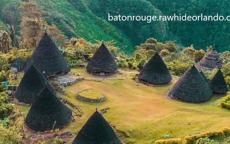 Wae Rebo Flores Desa Adat di Atas Awan